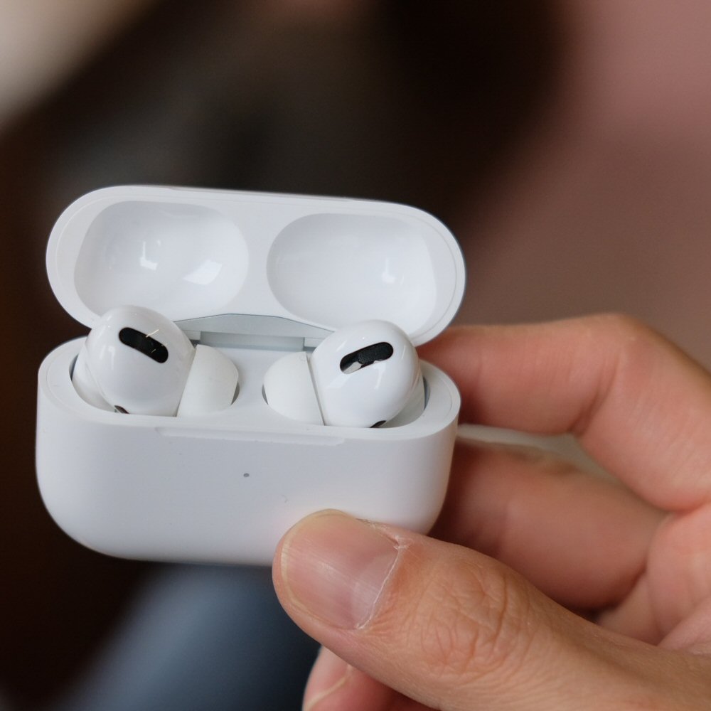 אוזניות Apple AirPods Pro Bluetooth