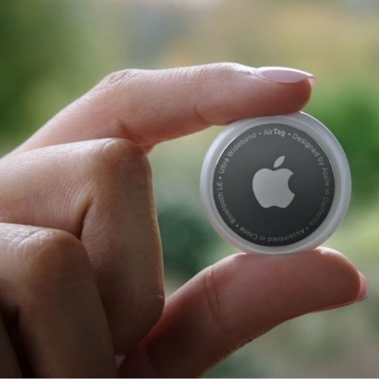 Apple AirTag